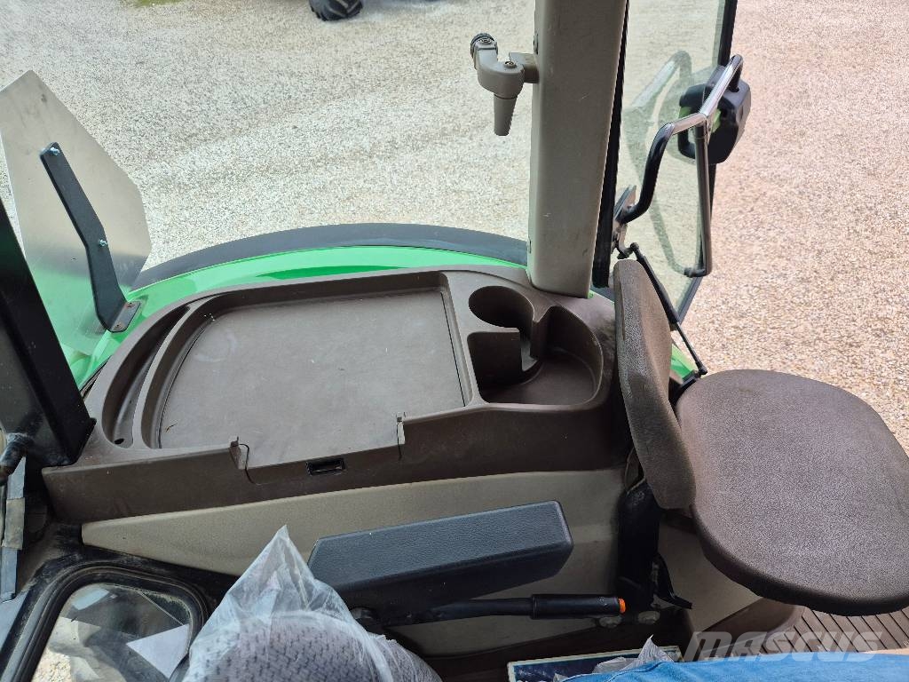 John Deere 5820 Traktorer