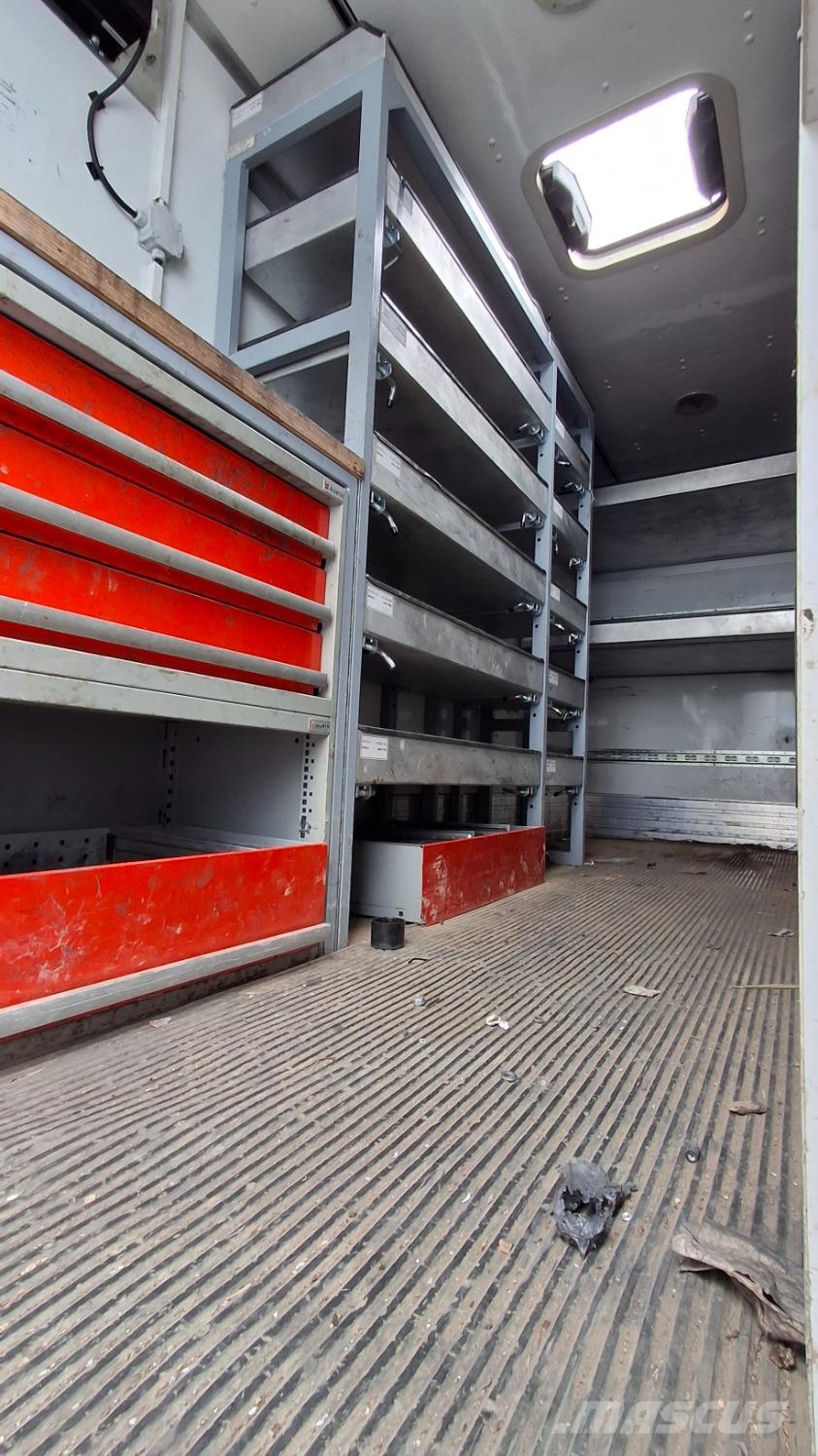 Mercedes-Benz ATEGO 1226 AF Camiones con caja de remolque