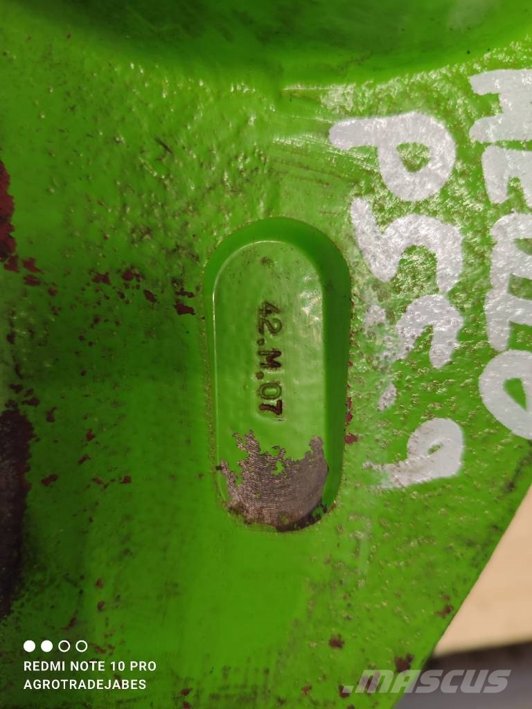 Merlo Crossover 054009 Merlo P 55.9 CS Assen