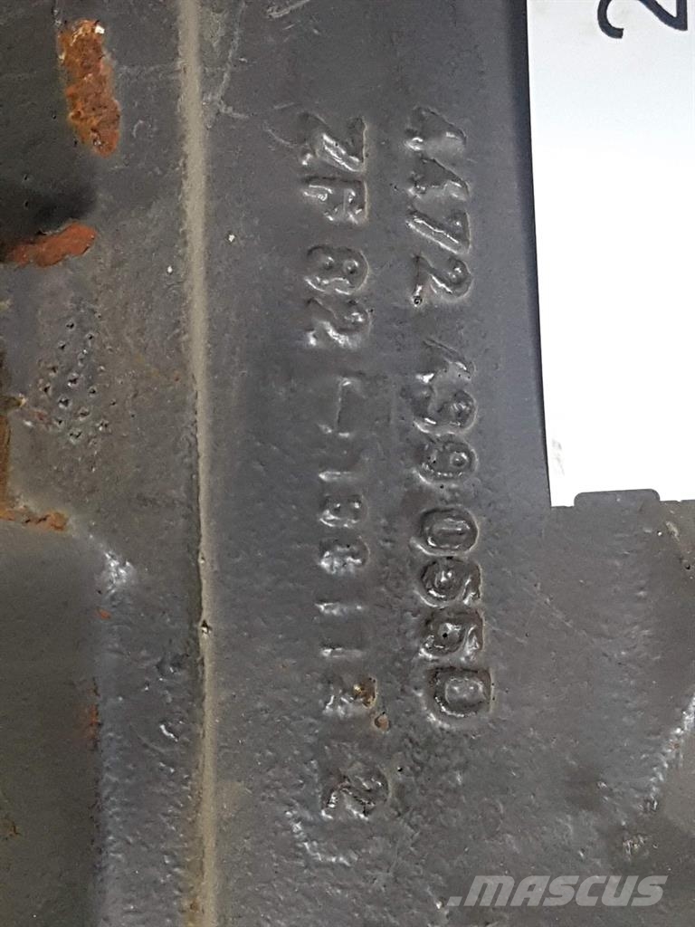 Volvo L30B-4472039064-Axle housing/Achskörper/Astrechter LKW-Achsen