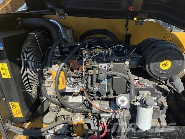 CAT TH407 Τηλεσκοπικοί ανυψωτές