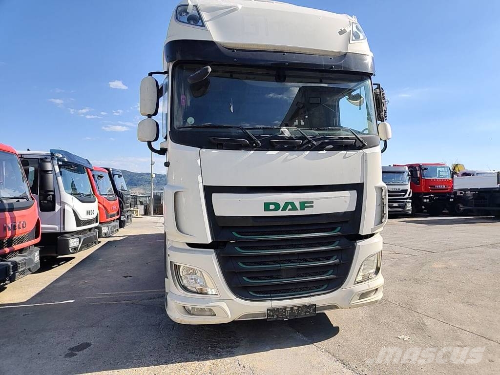 DAF XF 440 Lawety / pojazdy z wciągarką
