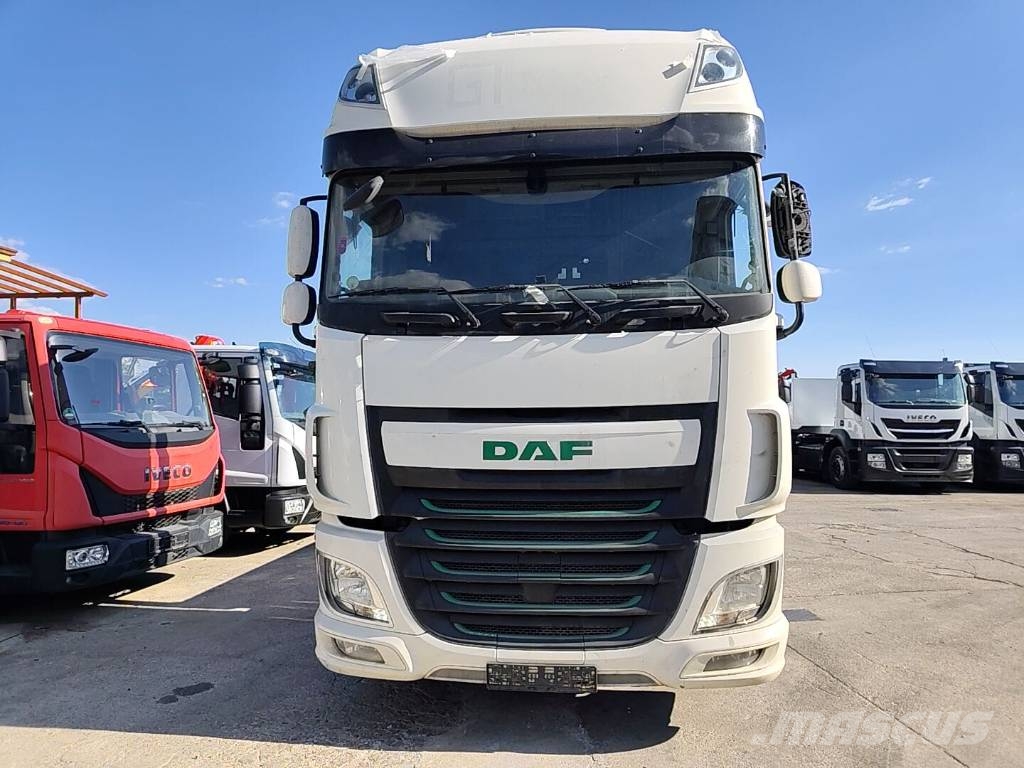 DAF XF 440 Lawety / pojazdy z wciągarką