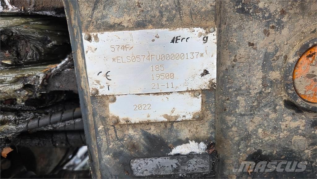 Eco Log 574F شاحنات