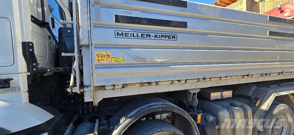 Mercedes-Benz Arocs 4148 Lastbil med kran
