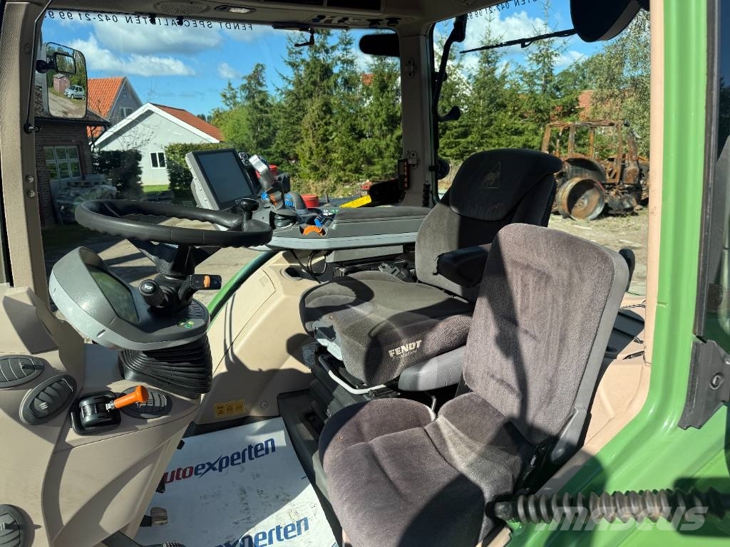 Fendt 724 SCR Profi Plus Трактори