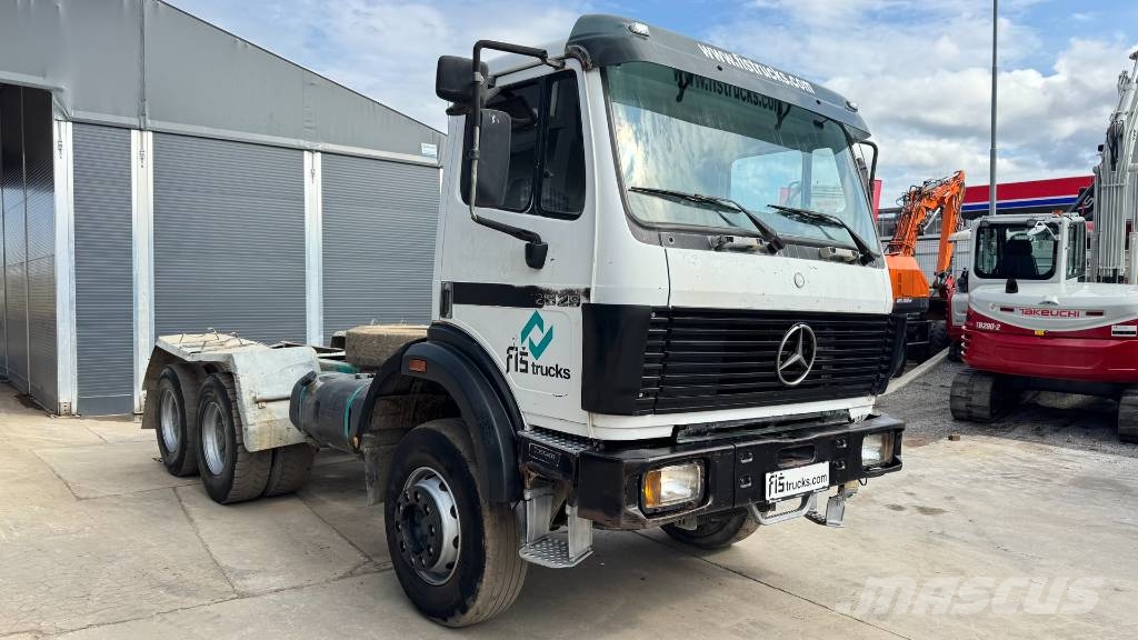 Mercedes-Benz 2629 6X4 chassis - spring - V8 Chassis Cab trucks