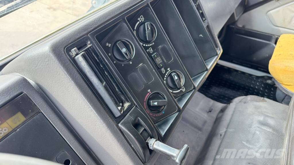 Mercedes-Benz 2629 6X4 chassis - spring - V8 Chassis Cab trucks