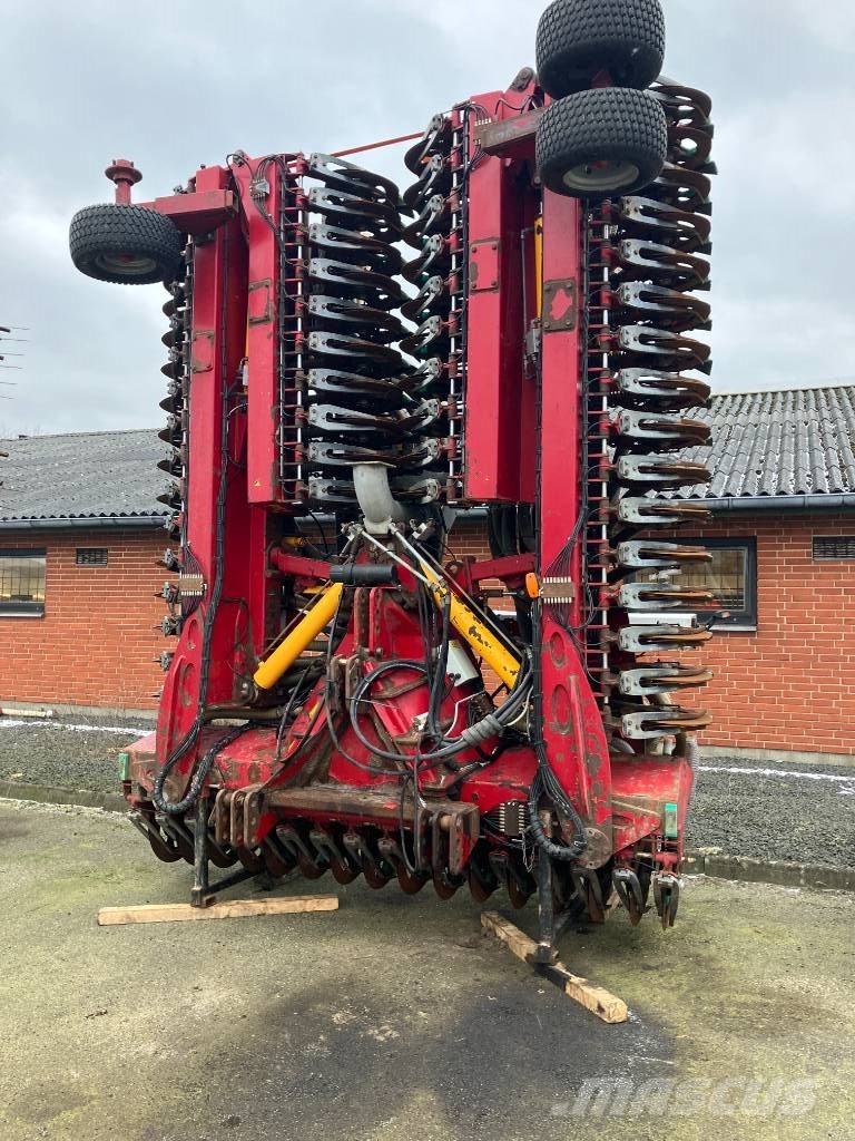 Vredo TD 12 صهاريج الملاط