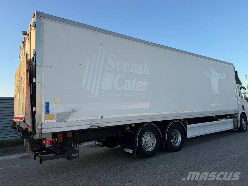 Scania P320LB6X2*4MNB Seria nr 0281 Camion frigorifique