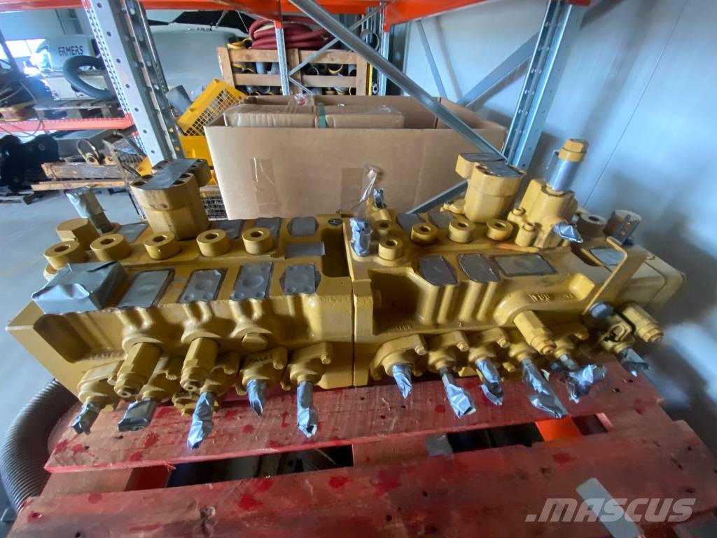CAT 349 E Parts Lánctalpas kotrók