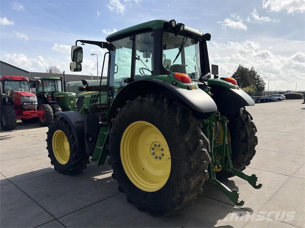 John Deere 6120M AQ TLS Tractoare