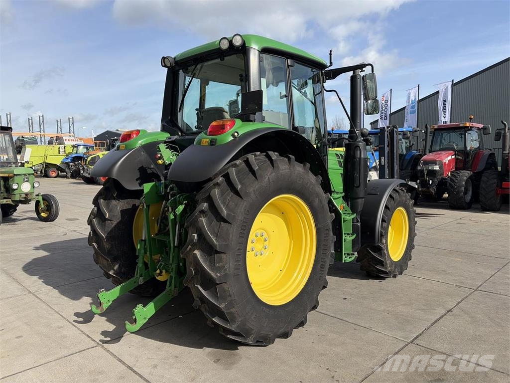 John Deere 6120M AQ TLS Tractoare