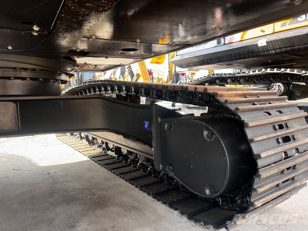 Volvo EC 240 B Gravemaskiner på larvebånd