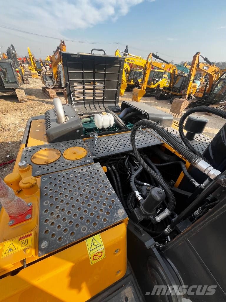 Volvo EC 240 B Gravemaskiner på larvebånd