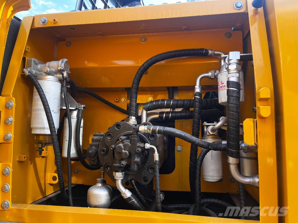 Volvo EC 240 B Gravemaskiner på larvebånd
