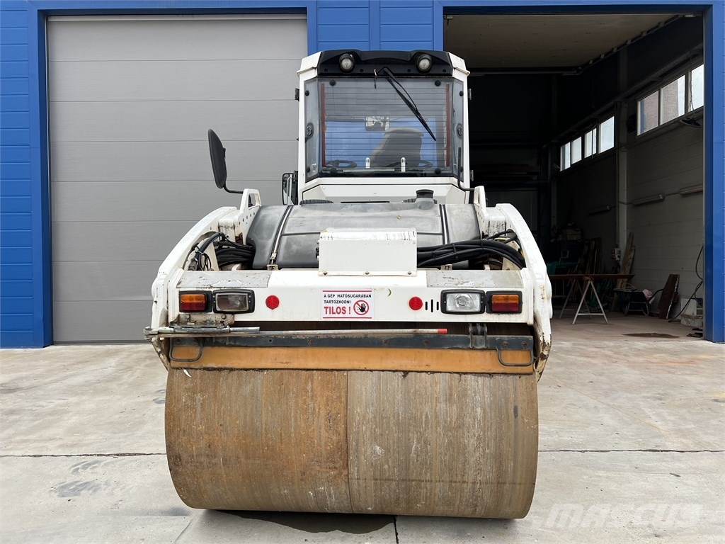 Bomag BW 154 AD-4 Катки тротуарные