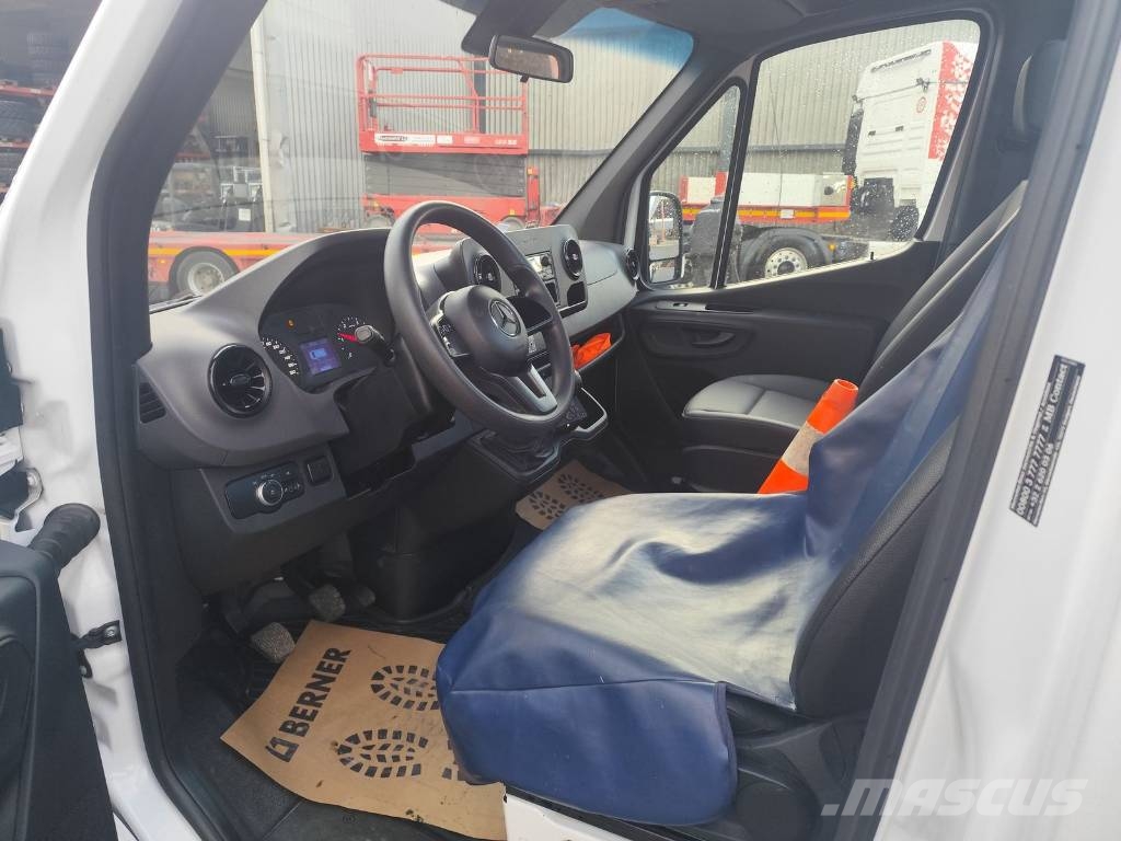 VERSALIFT VTX 240 Autoplošiny