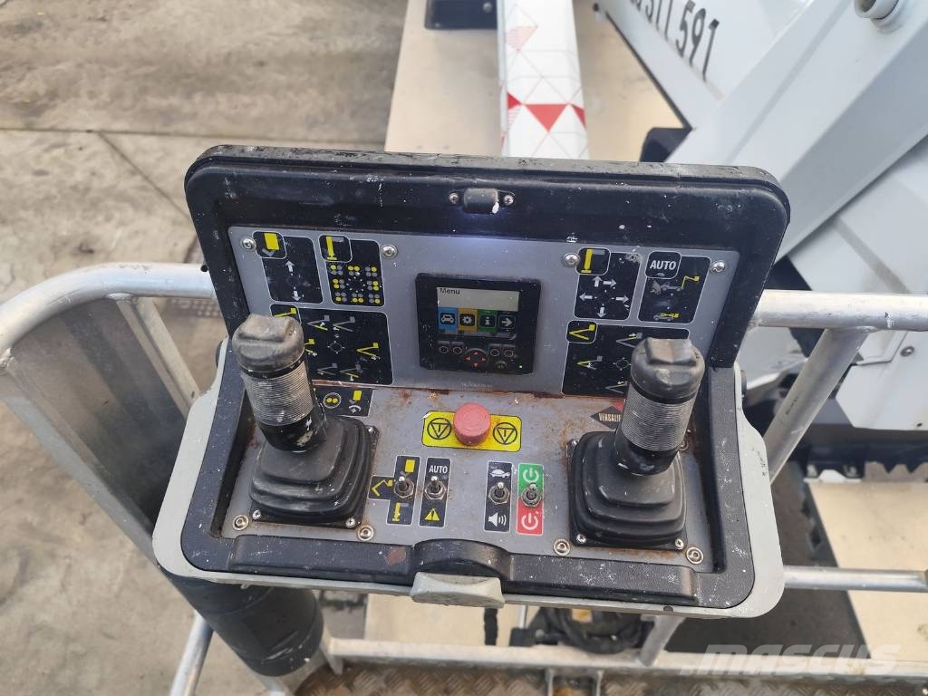 VERSALIFT VTX 240 Autoplošiny