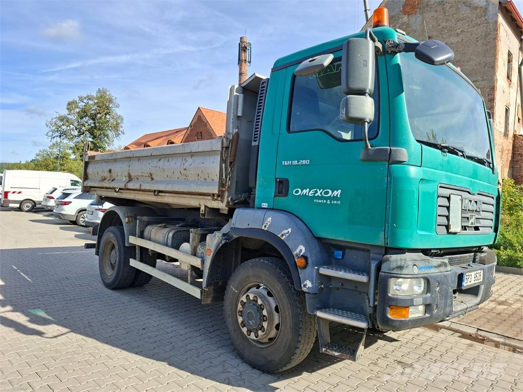 MAN TGM 18.280 4X4 BB Kipper