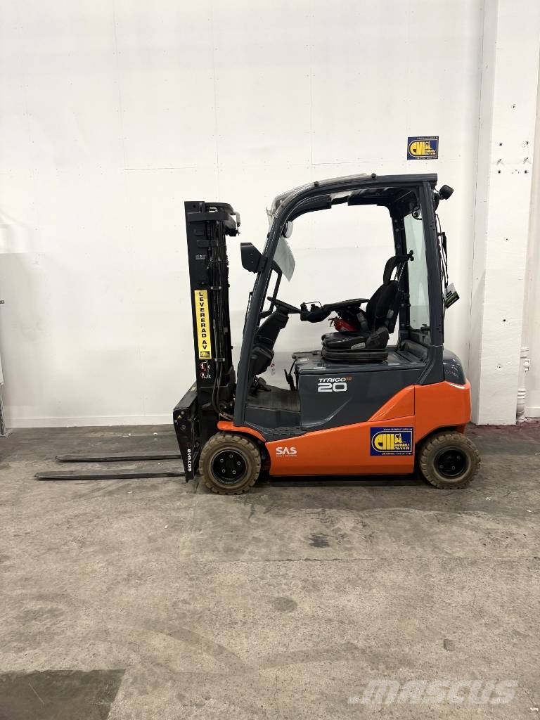 Toyota truck 8FBM20T Elektro Stapler