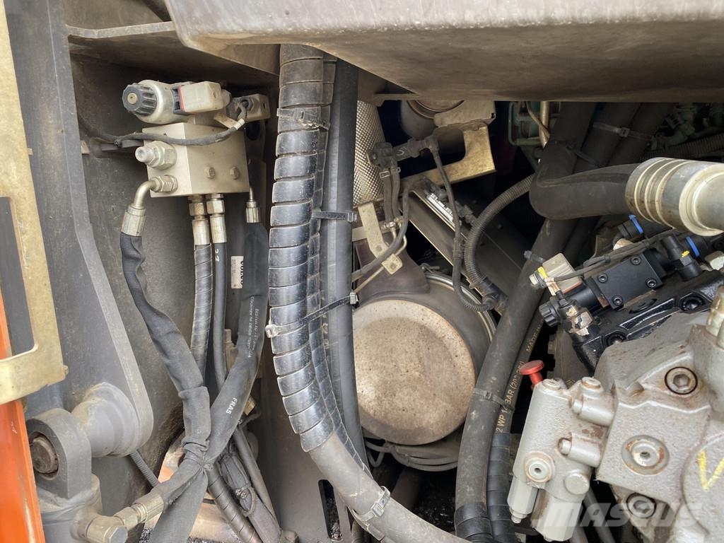 Volvo P7820C Asfaltni finišerji