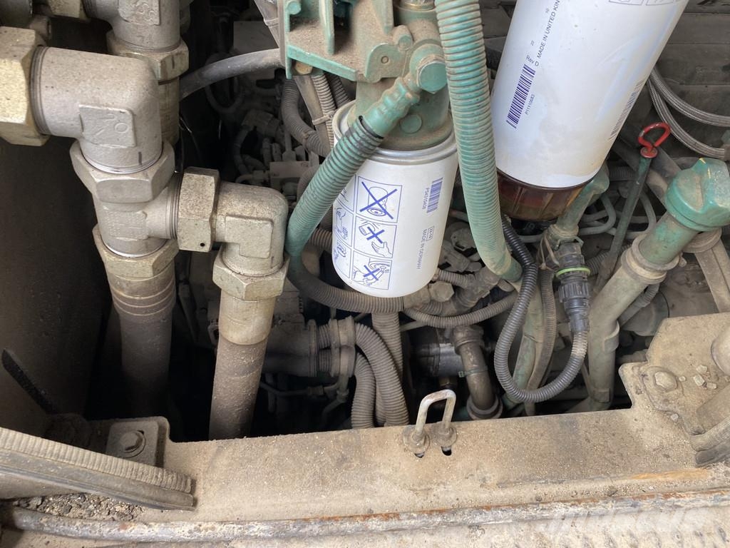 Volvo P7820C Asfaltni finišerji