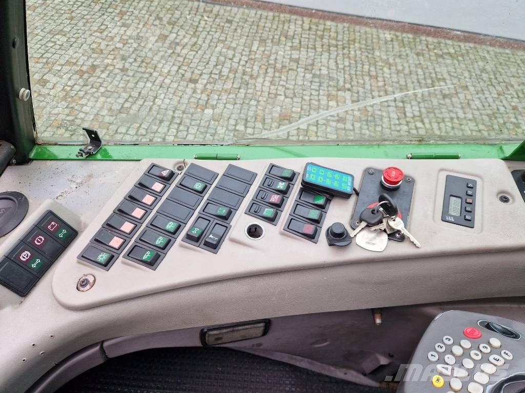 John Deere 1270 D Harwestery