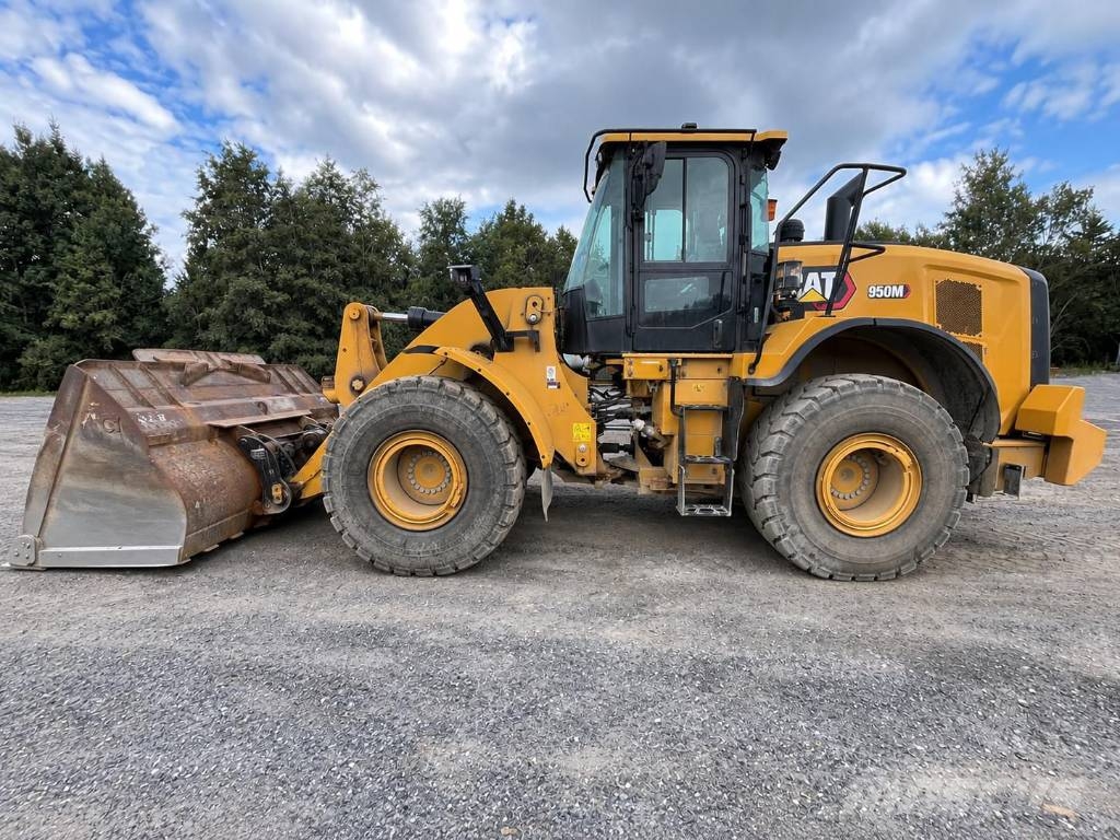 CAT 950 M QC 3th function Incarcator pe pneuri