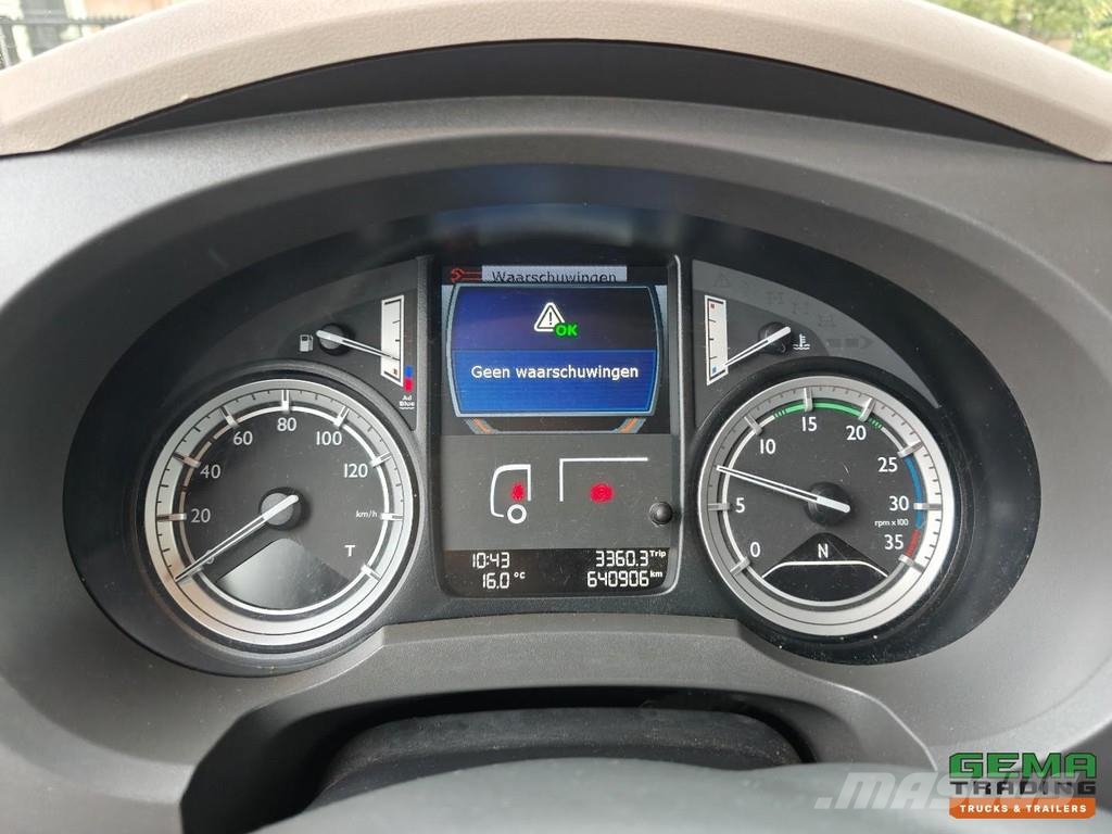 DAF LF 210 FA 12T 4x2 Day Cab Euro6A - 7.3m Enclosed B ボックスボディー、ウイング、箱車