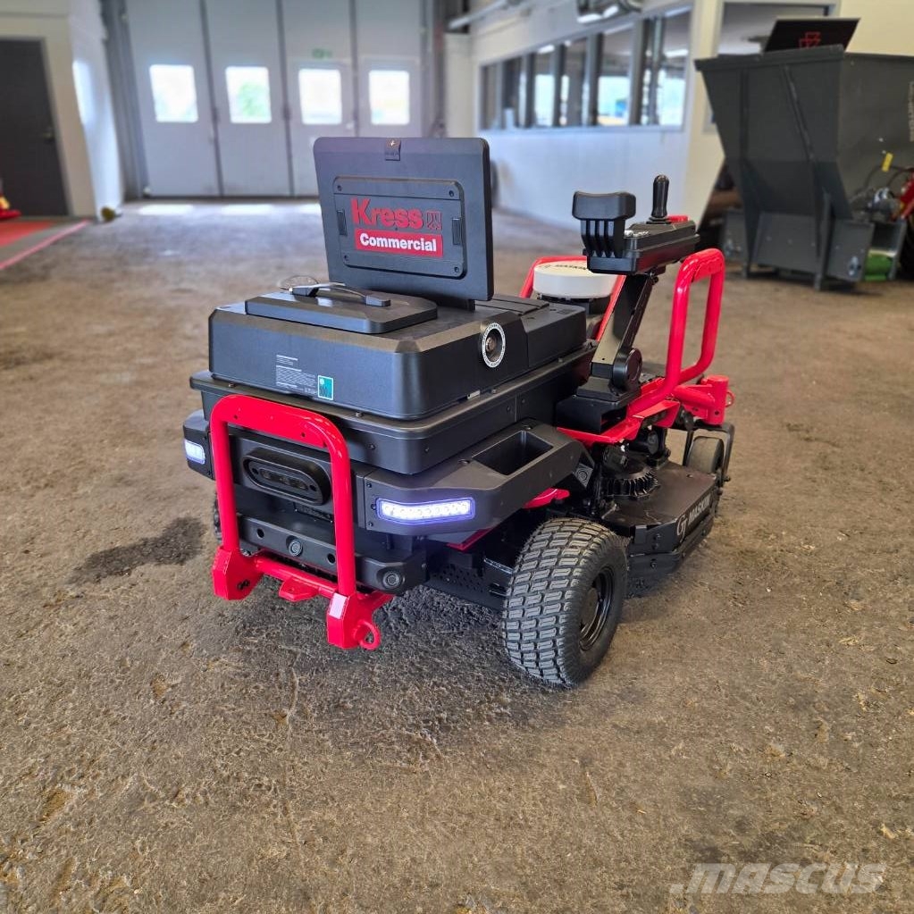 Kress Voyager Autonom Zeroturn جز العشب