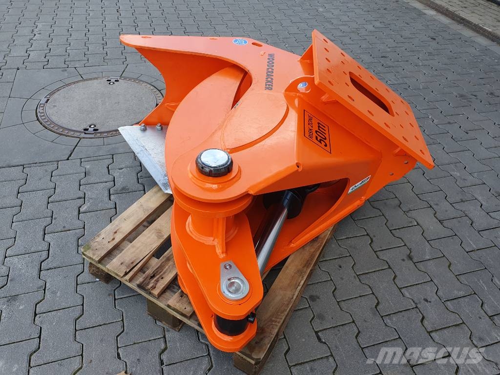 Westtech Woodcracker CL320 Fällgreifer 2022 DEMO Harvester heads