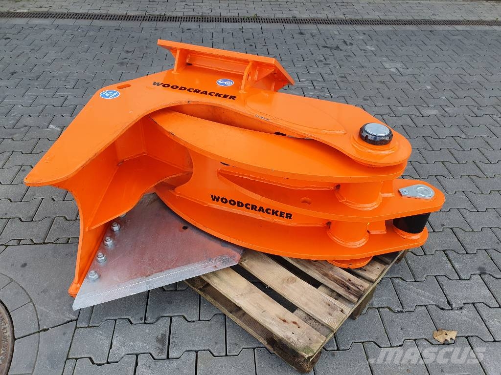 Westtech Woodcracker CL320 Fällgreifer 2022 DEMO Harvester heads