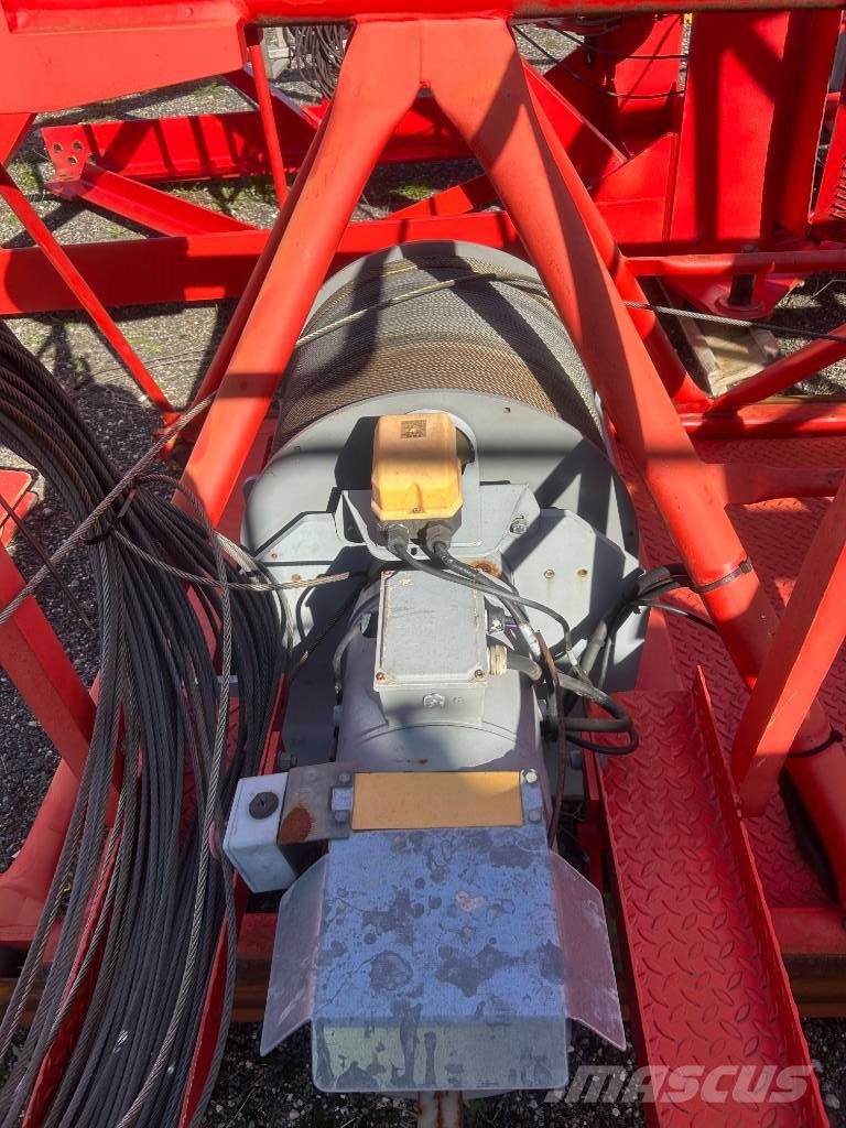 Potain MD265B1 Byggkranar