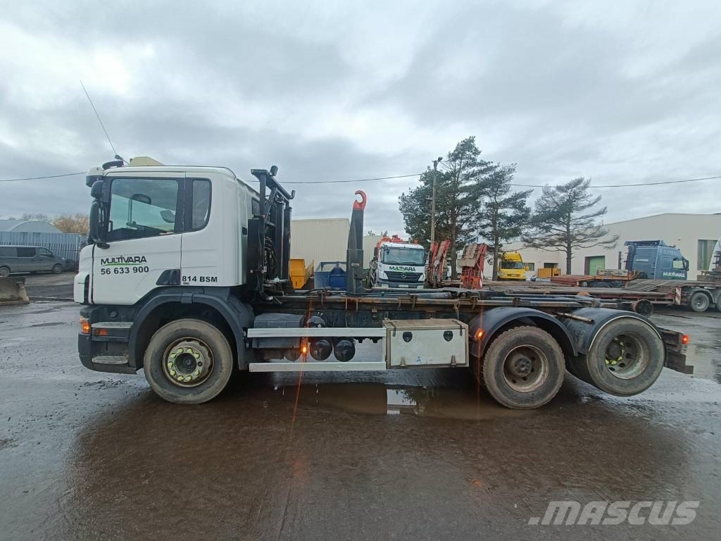 Scania P 420 Vrachtwagen met containersysteem