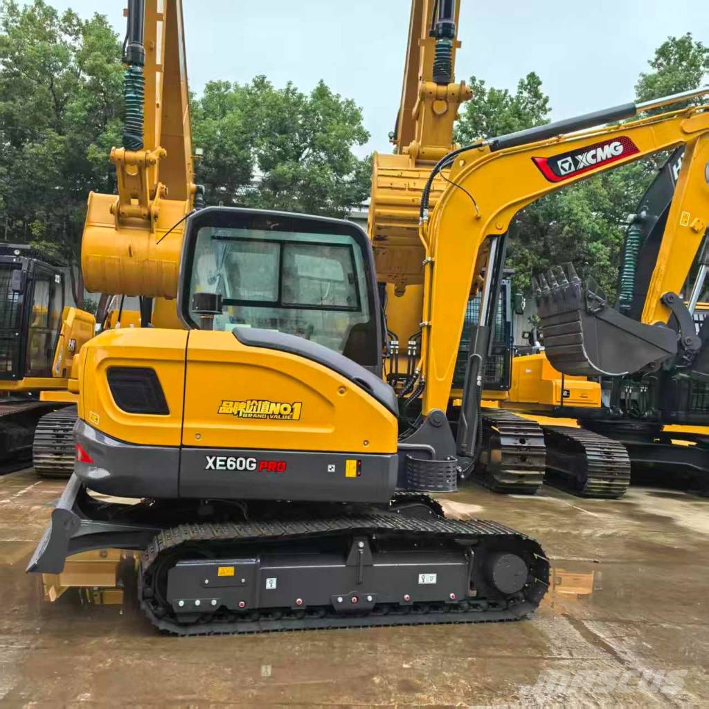 XCMG XE 60 GA 小型挖掘机