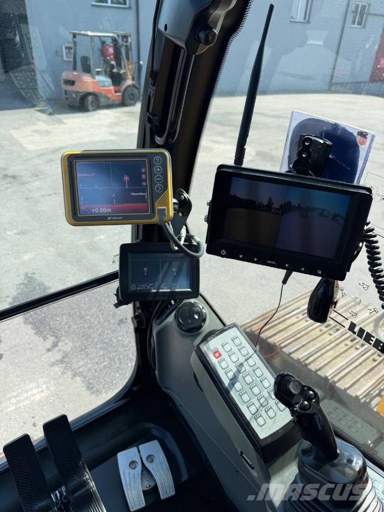 Liebherr R 922 L Bagri goseničarji