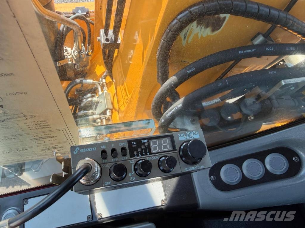 Liebherr R 922 L Bagri goseničarji