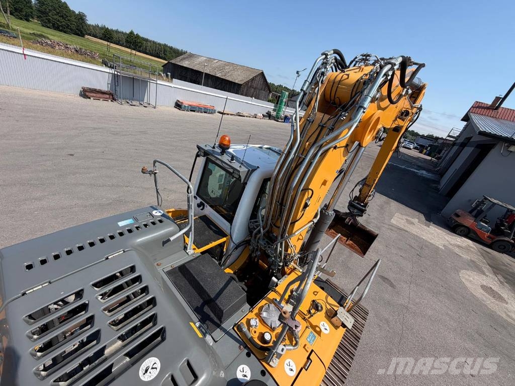 Liebherr R 922 L Bagri goseničarji