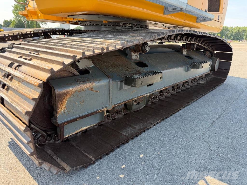 Liebherr R 922 L Bagri goseničarji