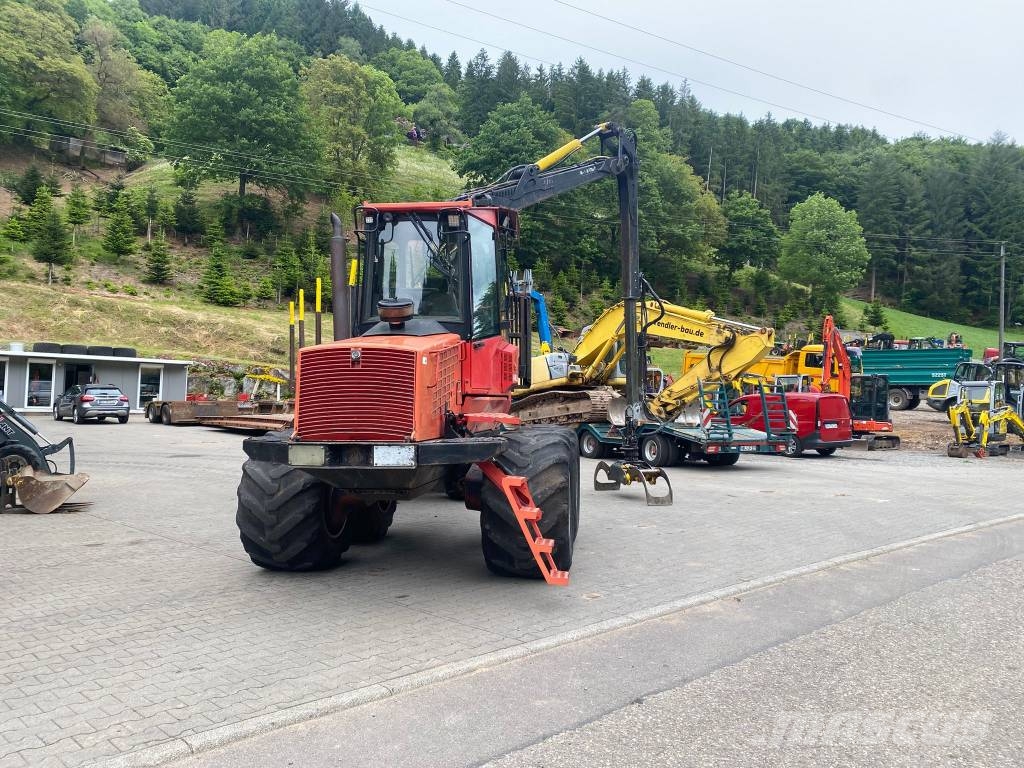 Valmet 840.3 Kuormatraktorit