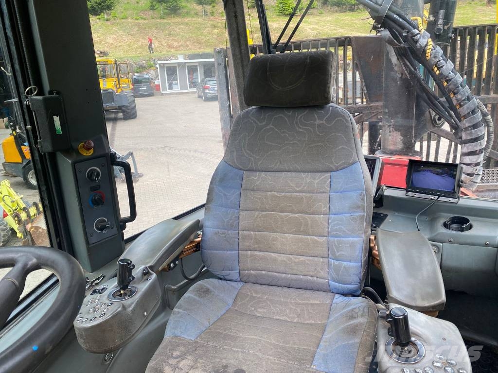 Valmet 840.3 Kuormatraktorit
