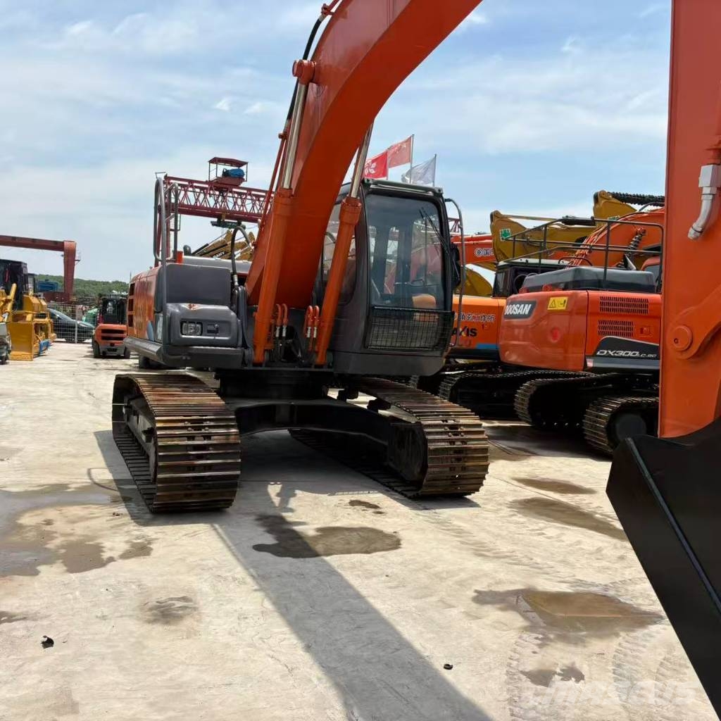 Hitachi ZX 200 LC Εκσκαφείς με ερπύστριες