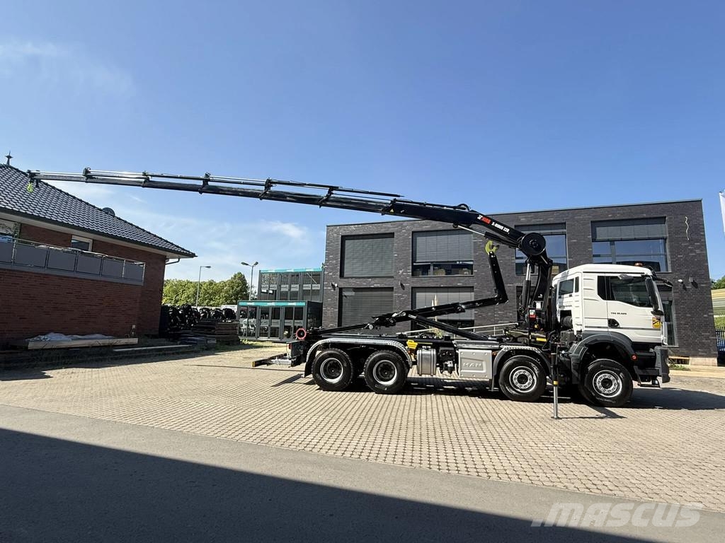 MAN TGS 35.520 TGS 35.520 8x4 Abrollkipper + Kran HIAB Hook lift trucks