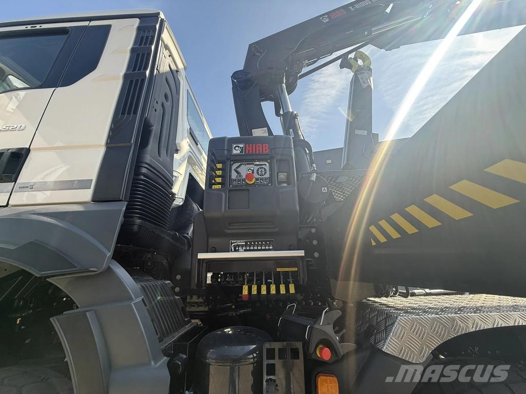 MAN TGS 35.520 TGS 35.520 8x4 Abrollkipper + Kran HIAB Hook lift trucks