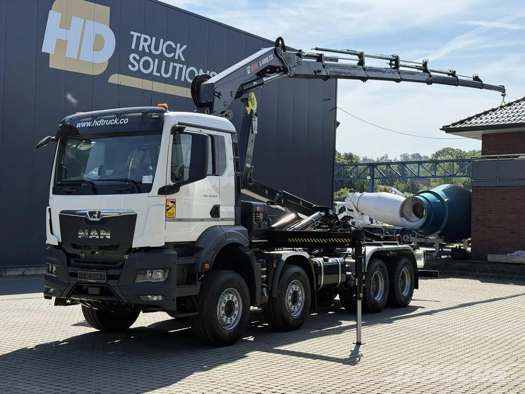 MAN TGS 35.520 TGS 35.520 8x4 Abrollkipper + Kran HIAB Hook lift trucks
