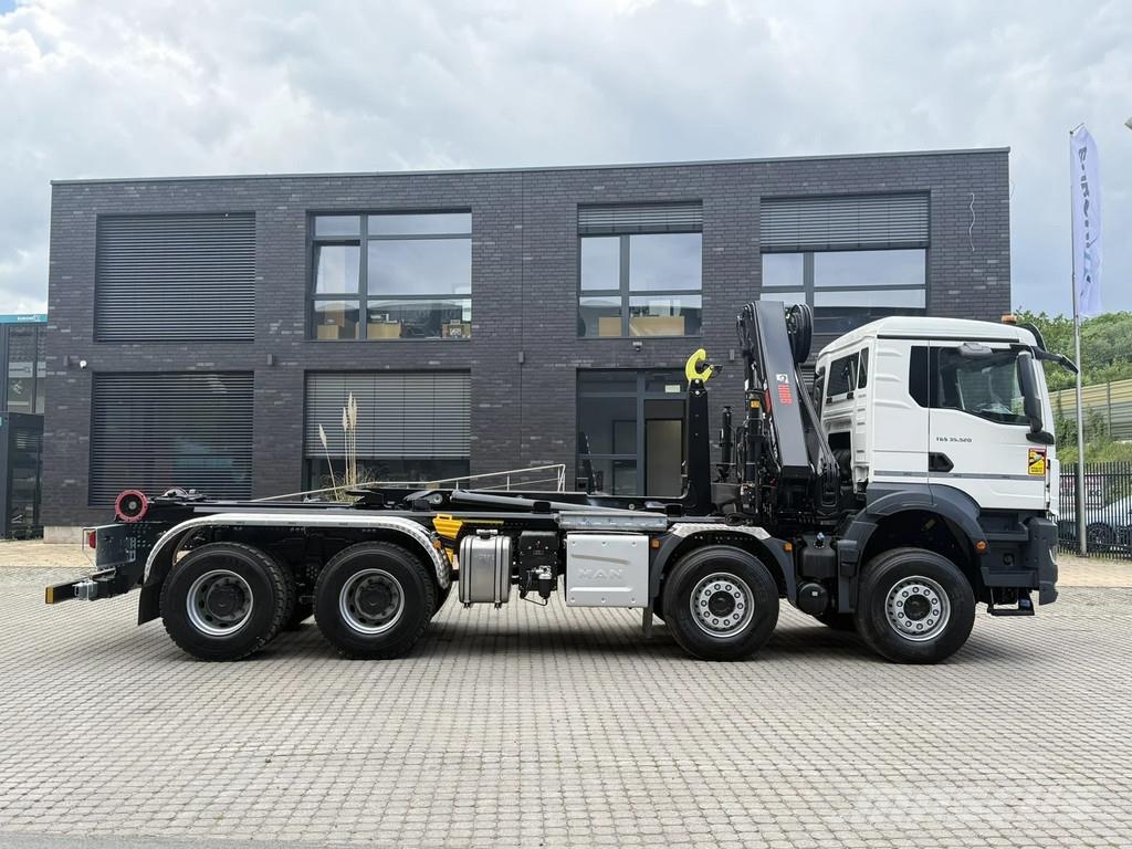 MAN TGS 35.520 TGS 35.520 8x4 Abrollkipper + Kran HIAB شاحنات الرافعات الخطافية