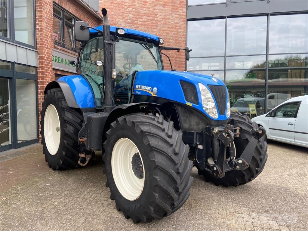 New Holland T7.250 Traktorji