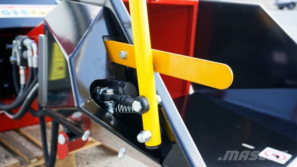 Remet CNC TECHNOLOGY Wood chipper RT Koksnes šķeldotāji