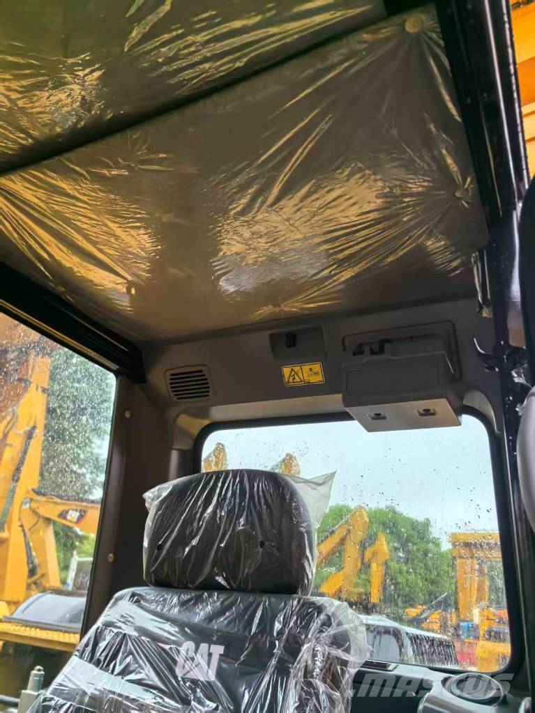 CAT 323 D2 대형 굴삭기 29톤 이상